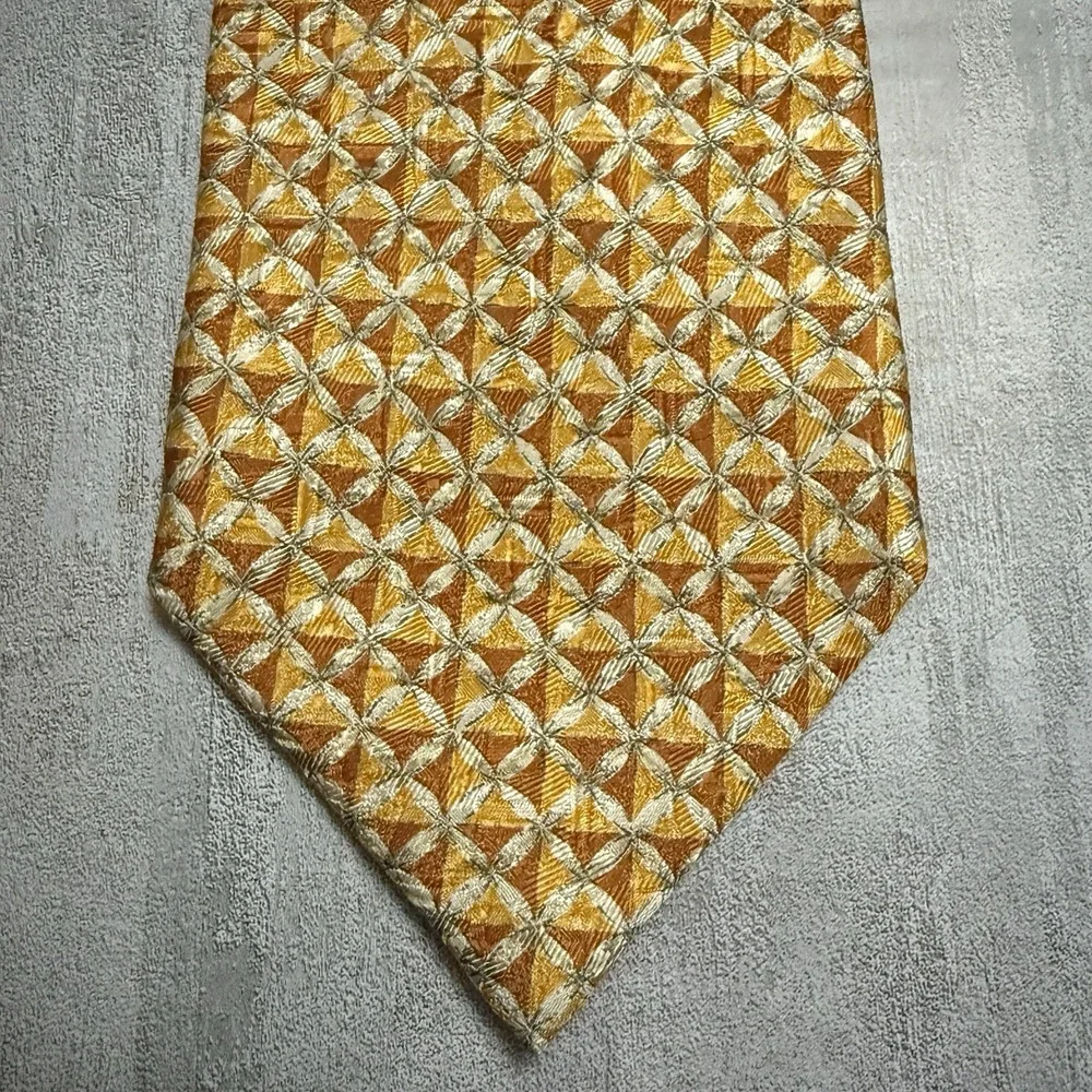 Ermenegildo Zegna Tie Silk Yellow Orange Tan Geometric Diamond Necktie 62
